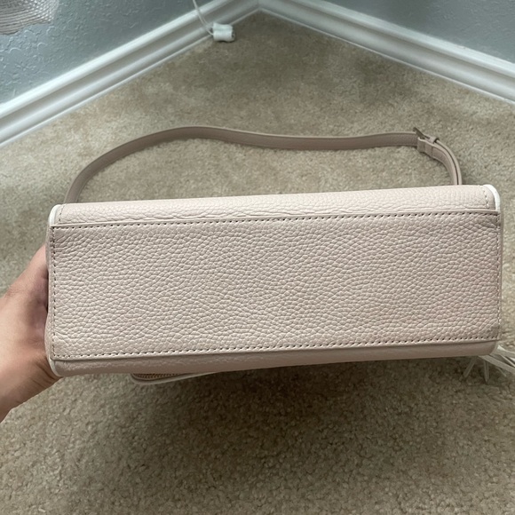 Kate Spade Satchel - Picture 4 of 17